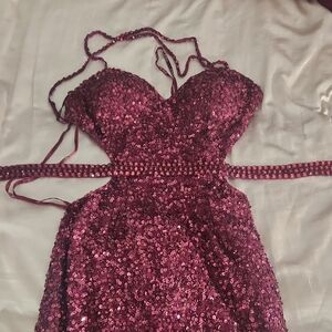 Sequin Strapless Sweetheart Dress in Magenta